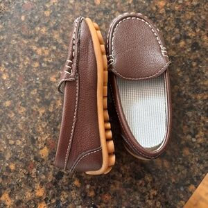 Toddler 6 NEW loafers